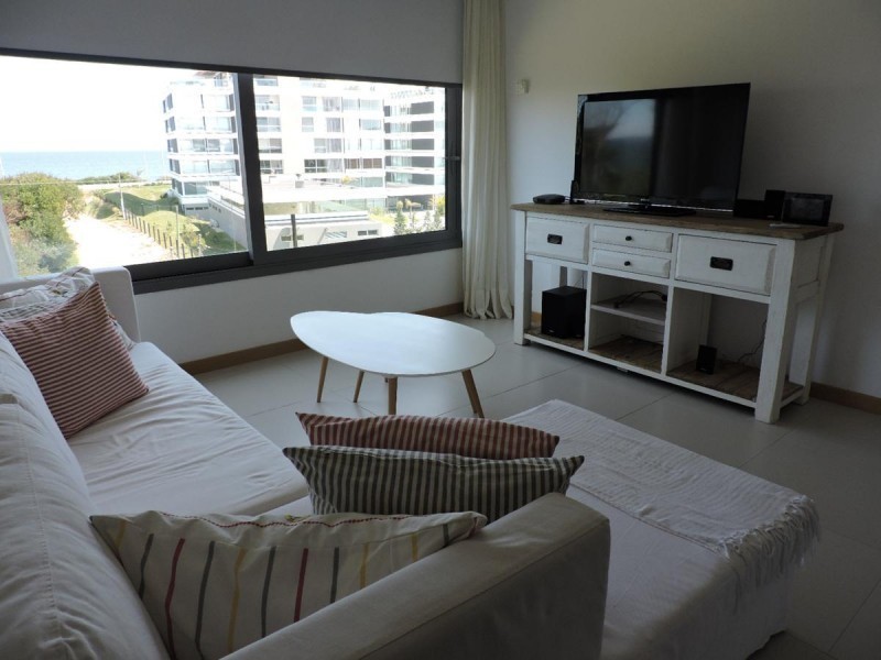 Departamento en alquiler en Tiburon Terraza Barra La Brava