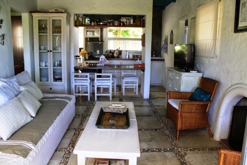 Linda casa con pileta en el pueblo de José Ignacio