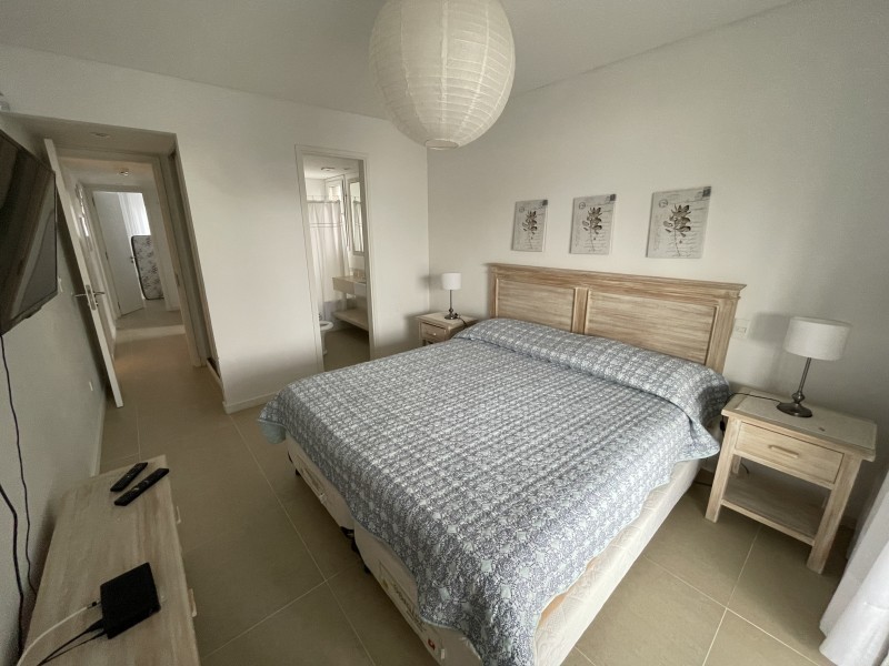 departamento de tres dormitorios en alquiler de la ruta al mar en Manantiales.