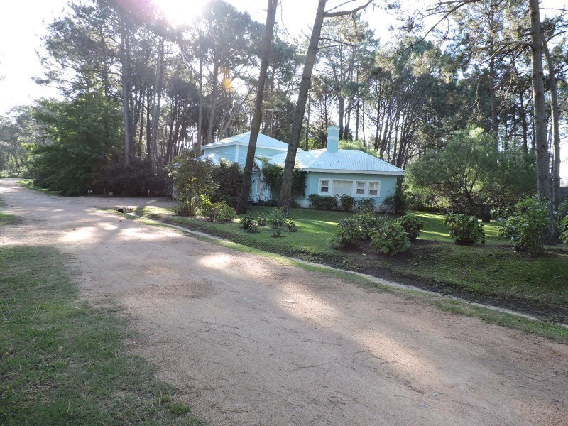Lindisima casa en Laguna Blanca con cinco dormitorios