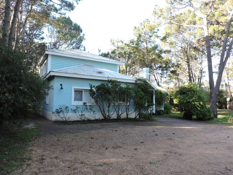 Lindisima casa en Laguna Blanca con cinco dormitorios