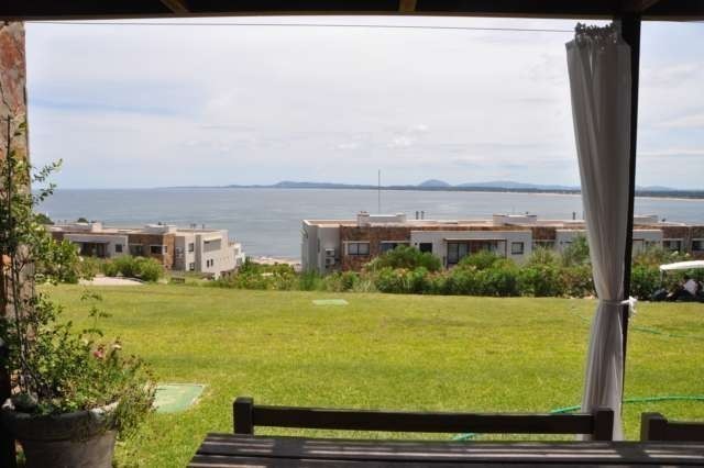Apartamento en Punta Ballena con excelente vista a los atardeceres