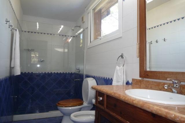 Casa en alquiler en venta en Montoya 