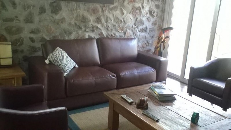 Casa en alquiler en venta en Montoya 