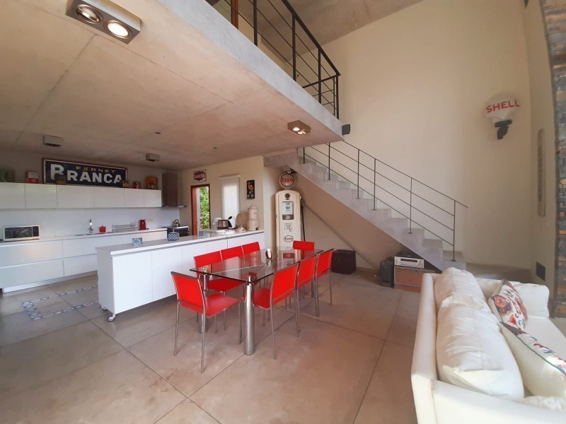 Casa en alquiler en La Barra con piscina 
