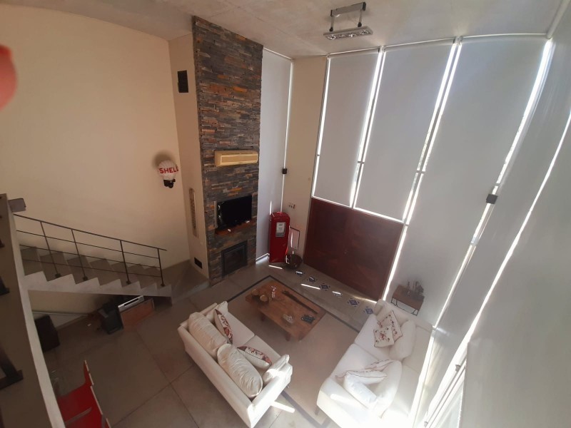 Casa en alquiler en La Barra con piscina 