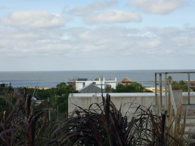 Casa en venta en Altos de Punta Piedras 