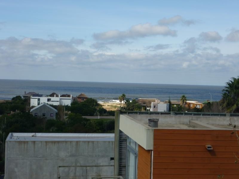 Casa en venta en Altos de Punta Piedras 