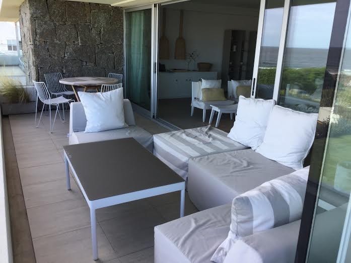 Departamento en alquiler en Montoya frente al mar