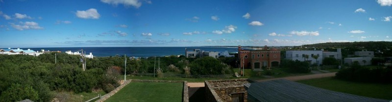 Lindisima casa en el pueblo con vista al mar