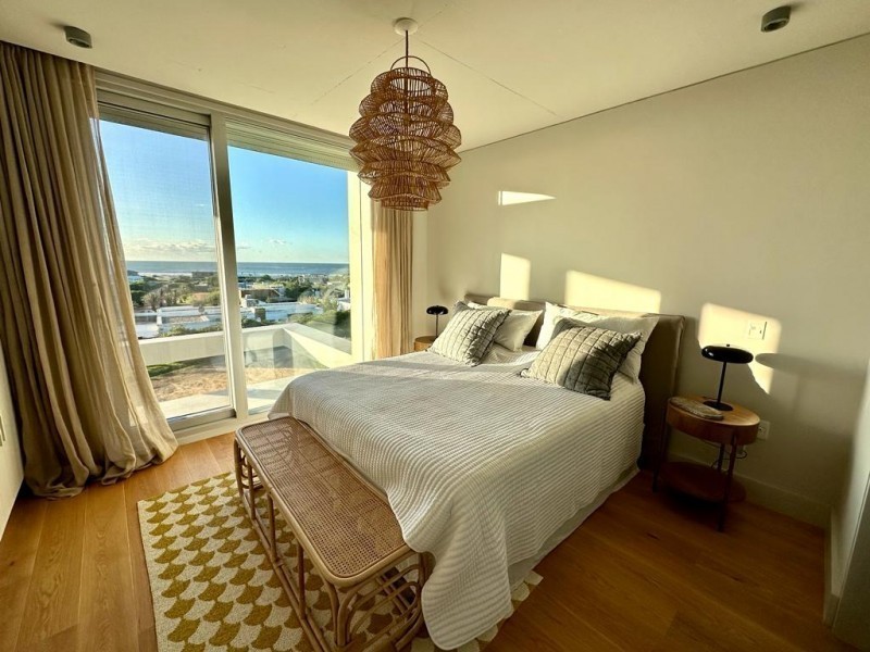 Espectacular Casa con vista en Club de Mar