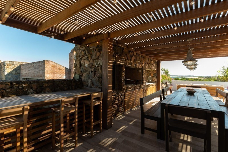 Casa grande en el pueblo con vista a la mansa de Jose Ignacio