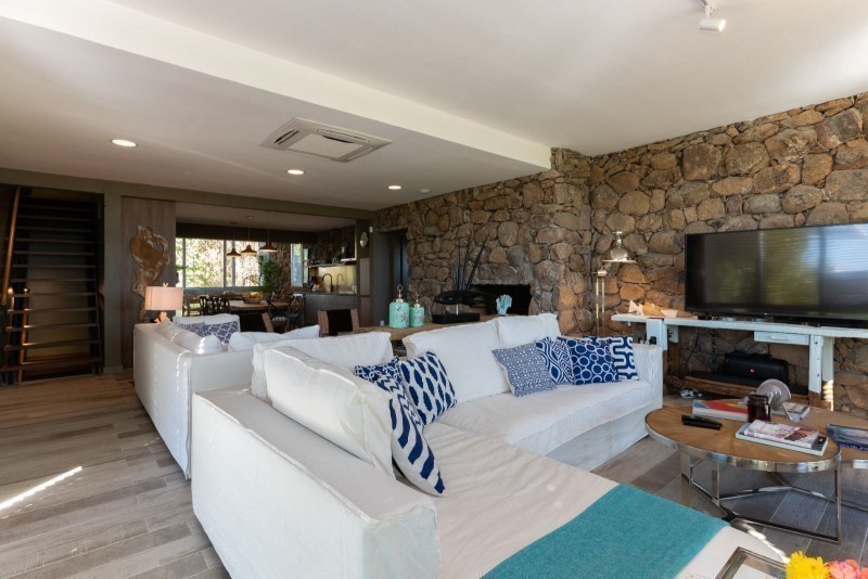 Casa grande en el pueblo con vista a la mansa de Jose Ignacio