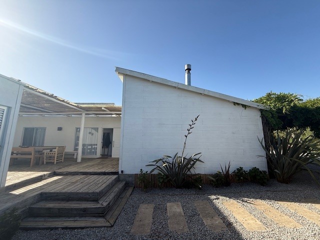 Casa de playa en una planta en Club de Mar