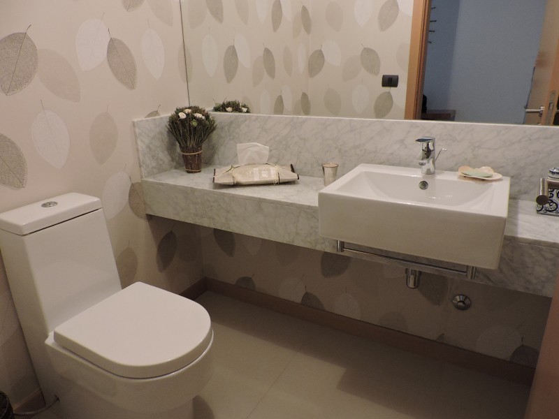 Lindisimo departamento de planta jardin con piscina propia
