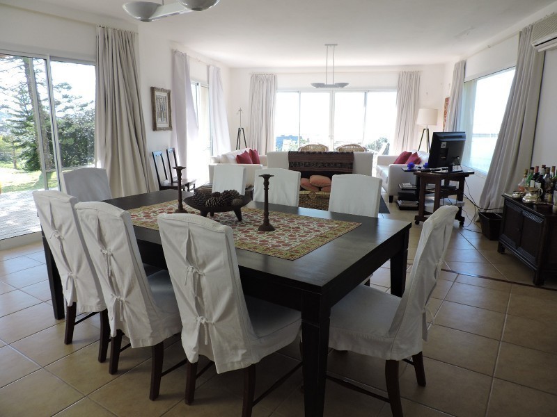 Casa en Montoya de 4 dormitorios 