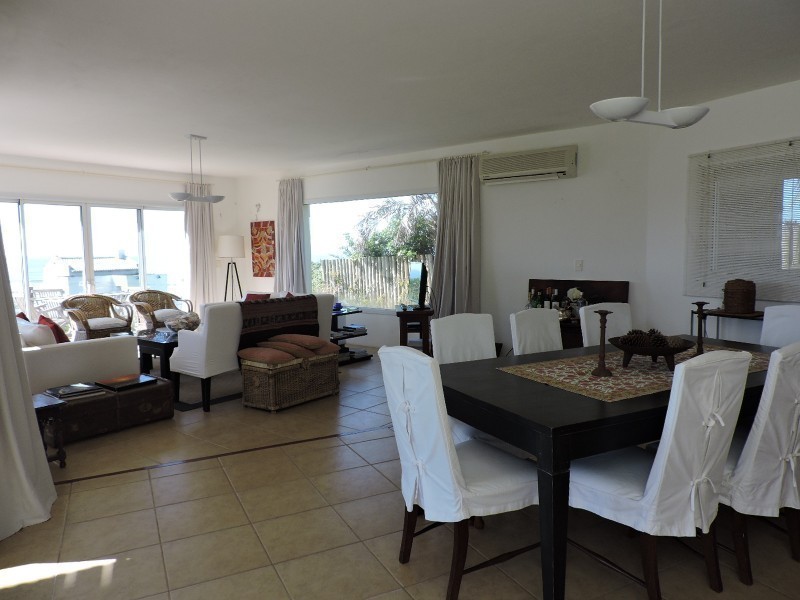 Casa en Montoya de 4 dormitorios 