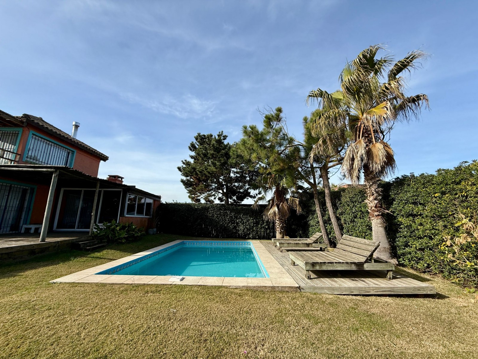 Casa con piscina en Montoya con vistas al mar