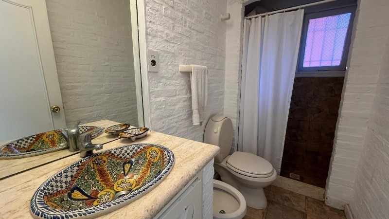 Casa de 4 dormitorios en Montoya 