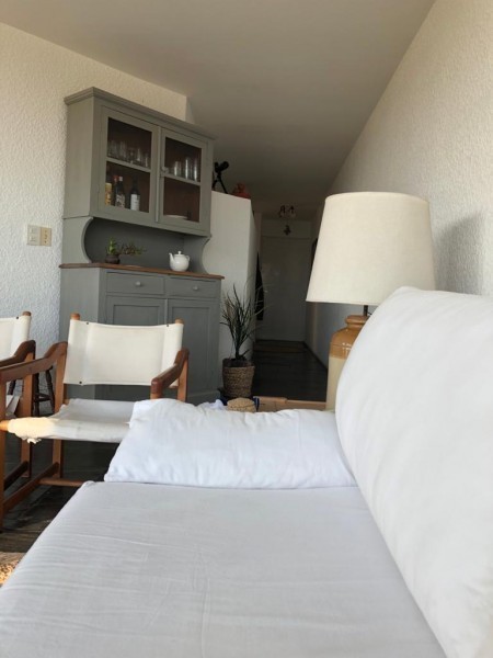 Lindo departamento en alquiler en Brava 