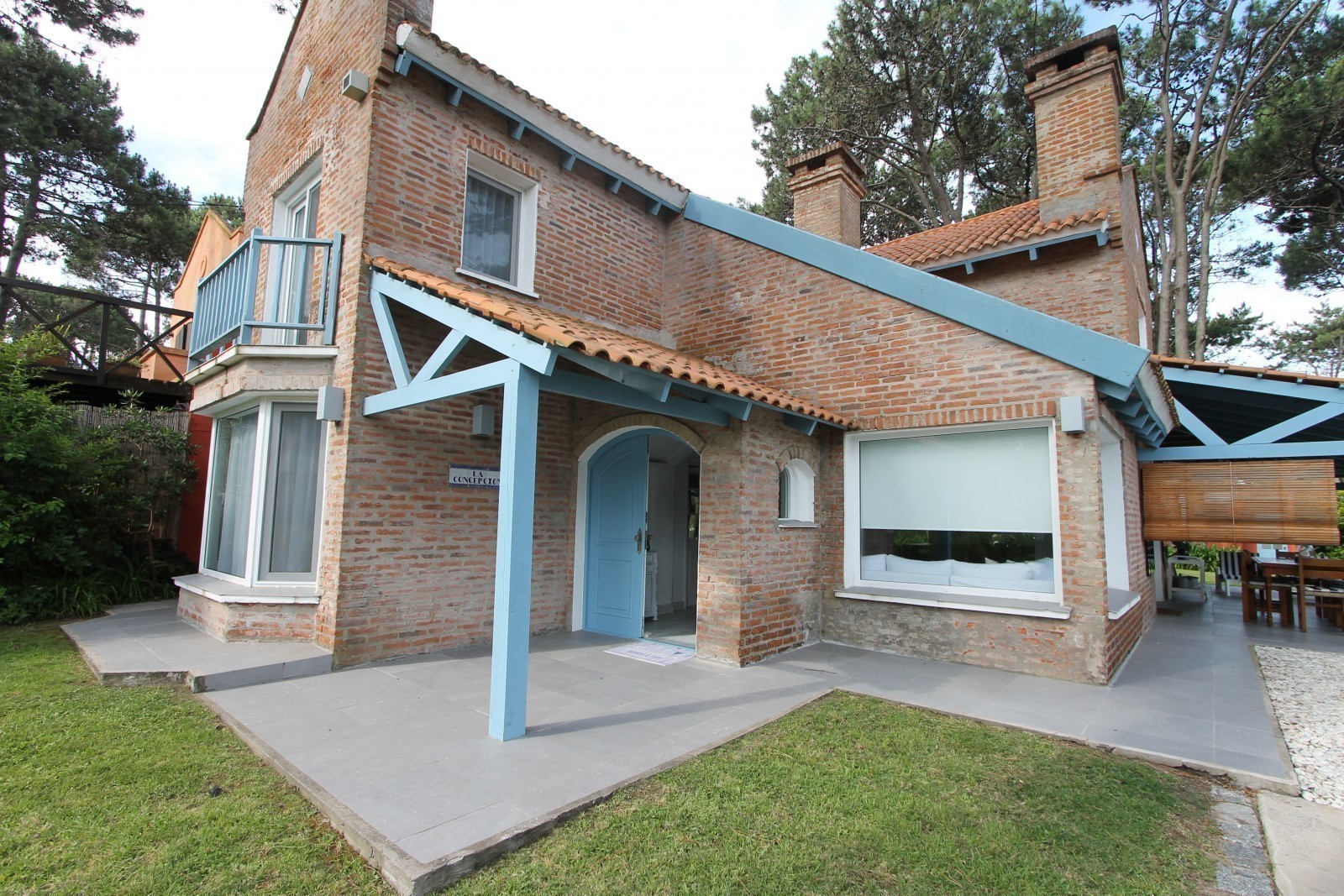 Casa de 4 dormitorios en Montoya 