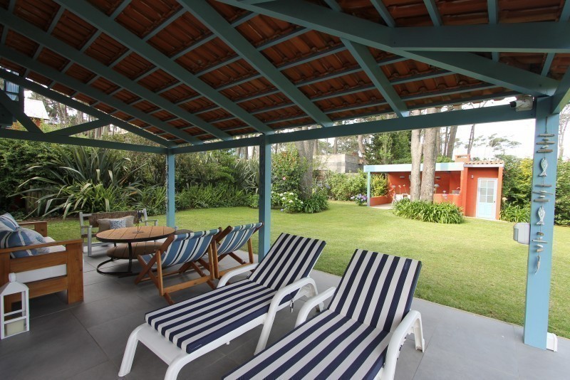Casa de 4 dormitorios en Montoya 