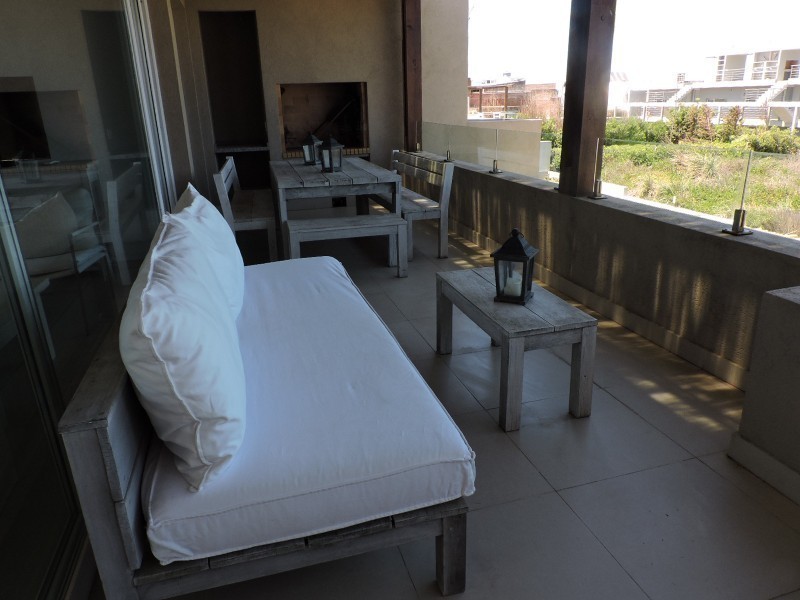 Departamento en La Barra con piscina 