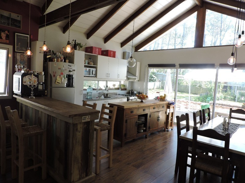 Linda Casa en Alquiler en Montoya, La Barra