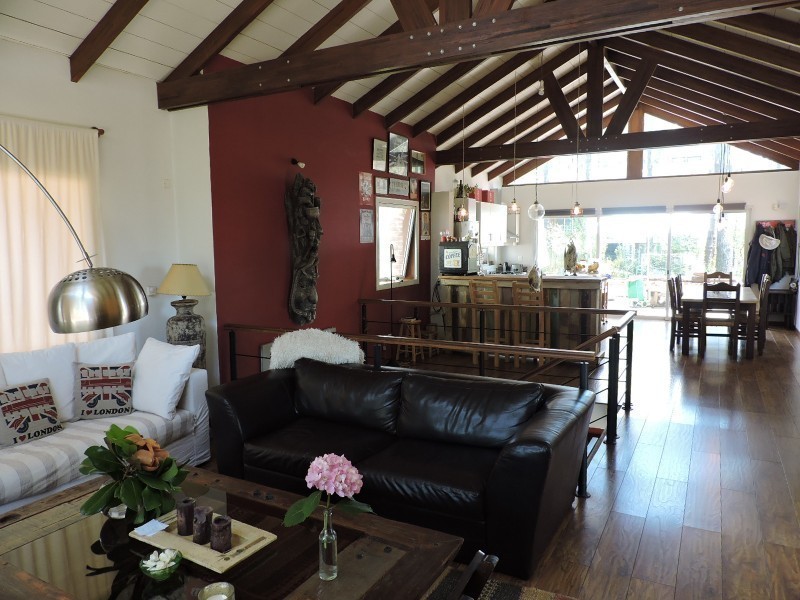 Linda Casa en Alquiler en Montoya, La Barra