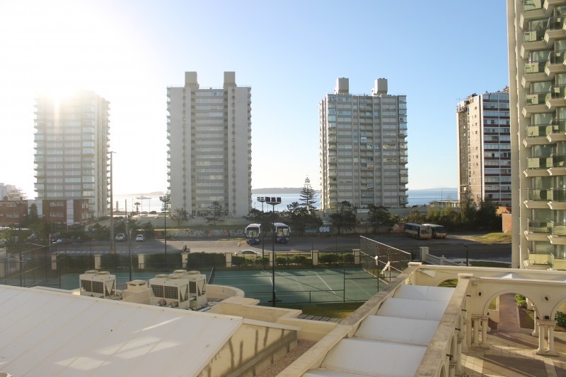 Muy buen departamento en Torre Imperiale