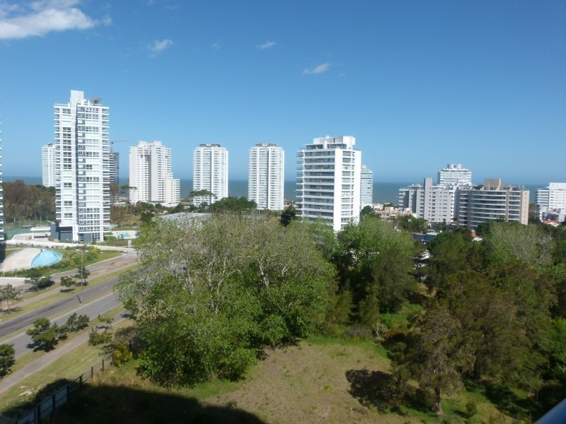 Departamento en alquiler en Roosevelt