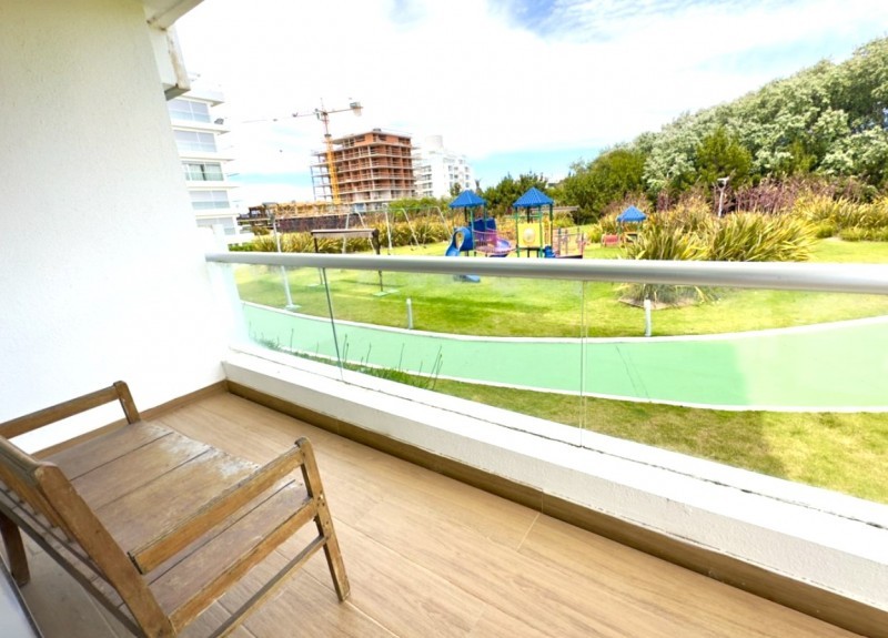 Departamento en alquiler y venta en La Brava