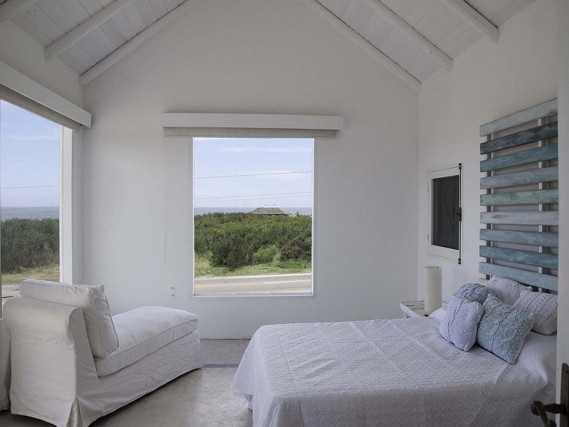 Hermosa casa frente al mar  Altos de Punta Piedras