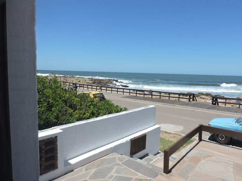 Casa en venta en primera linea de Manantiales