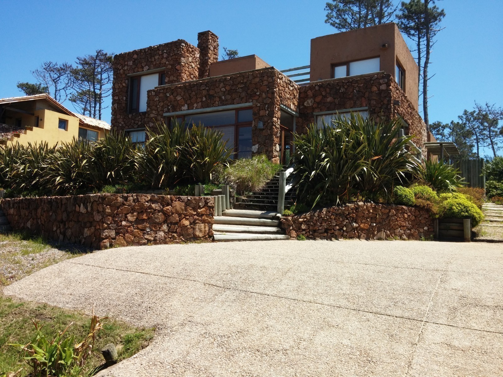 Casa en alquiler en Laguna Blanca