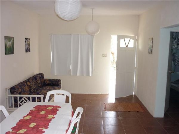Casa a estrenar!! a cuatros cuadras del mar.
