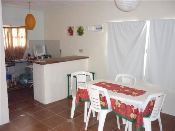 Casa a estrenar!! a cuatros cuadras del mar.