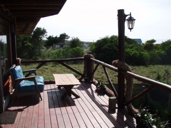 Toda la onda en esta cabaña con vista al mar.