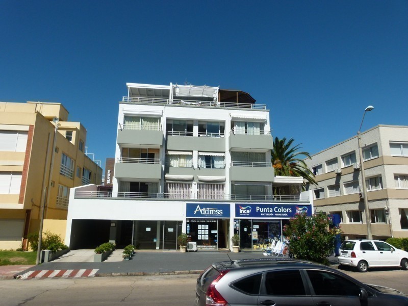 Monoambiente en venta en Península!! Todo reciclado!!