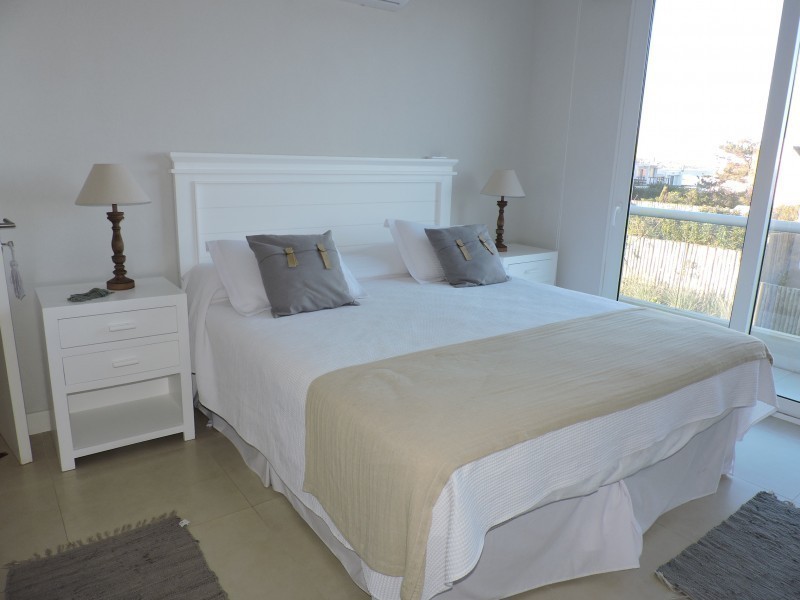 Excelente depto moderno con hermosa vista al mar en Montoya