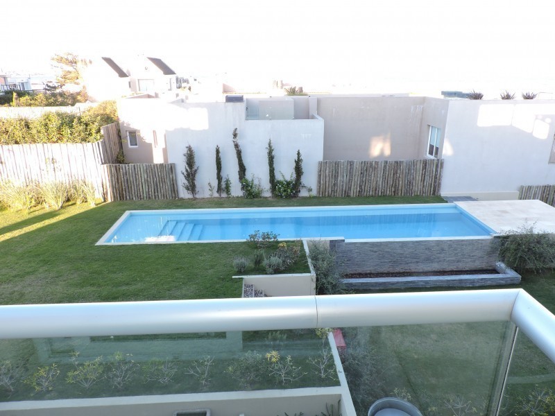Excelente depto moderno con hermosa vista al mar en Montoya