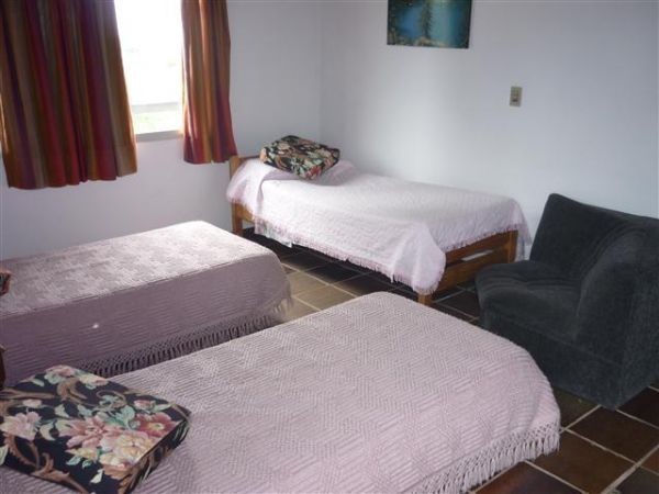 Casa en venta y alquiler en Balneario Buenos Aires.
