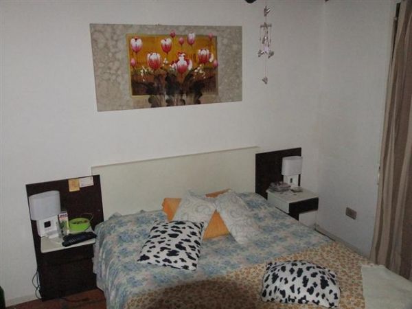 Cómoda y amplia casa a pasitos de 