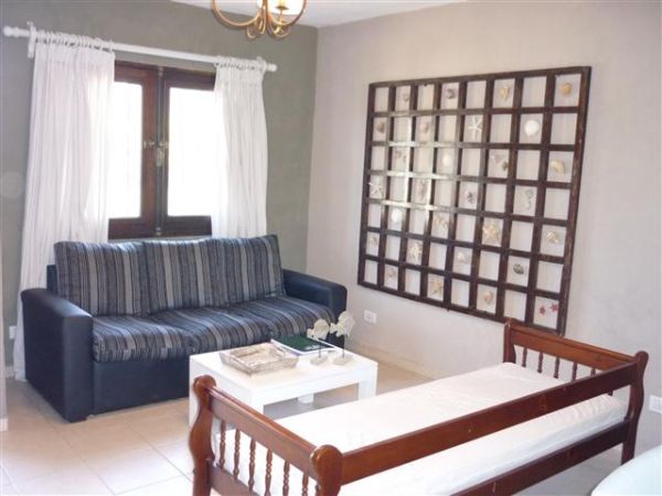 Cómoda y acogedora casa a estrenar.