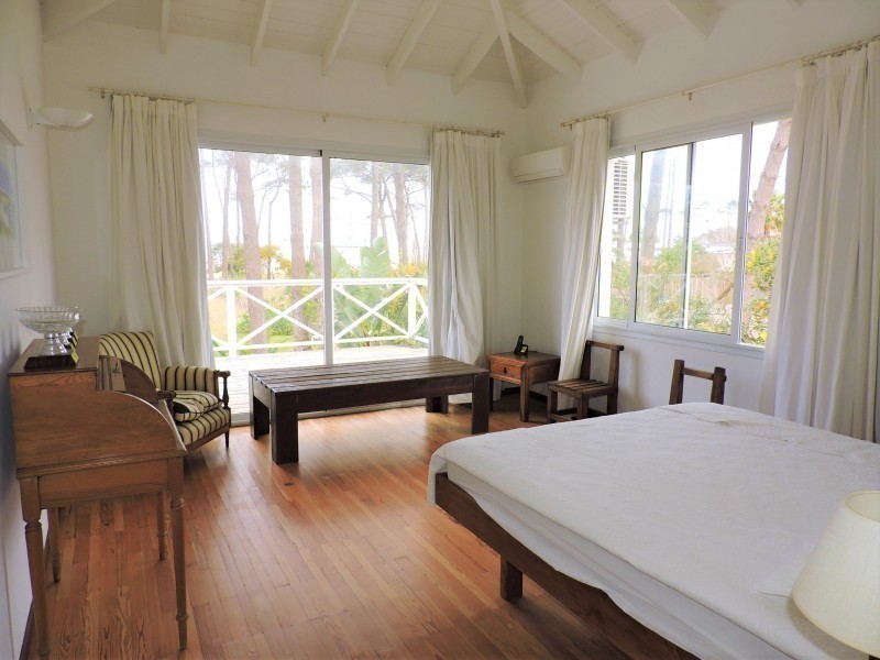 Casa en alquiler en Laguna Blanca