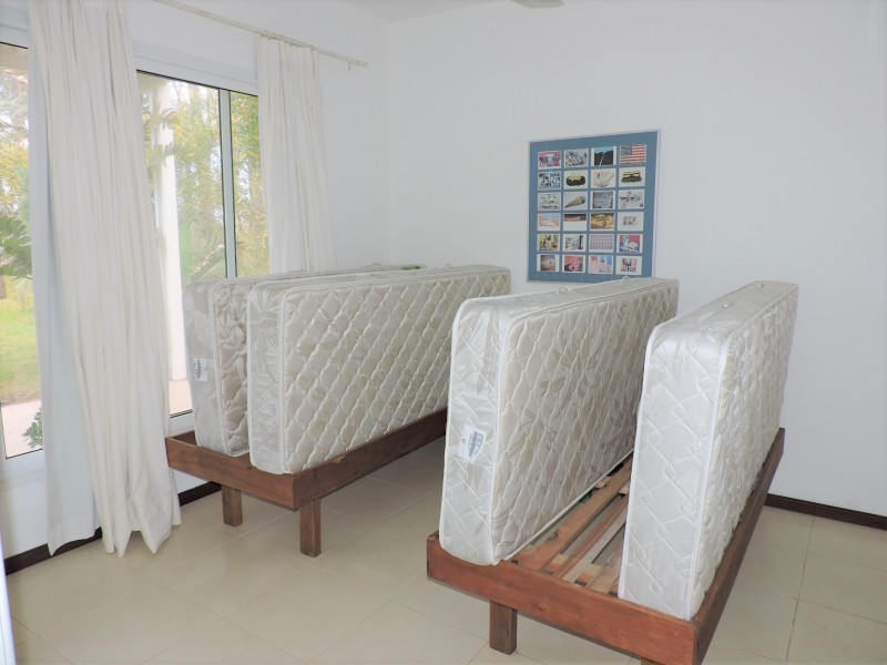 Casa en alquiler en Laguna Blanca
