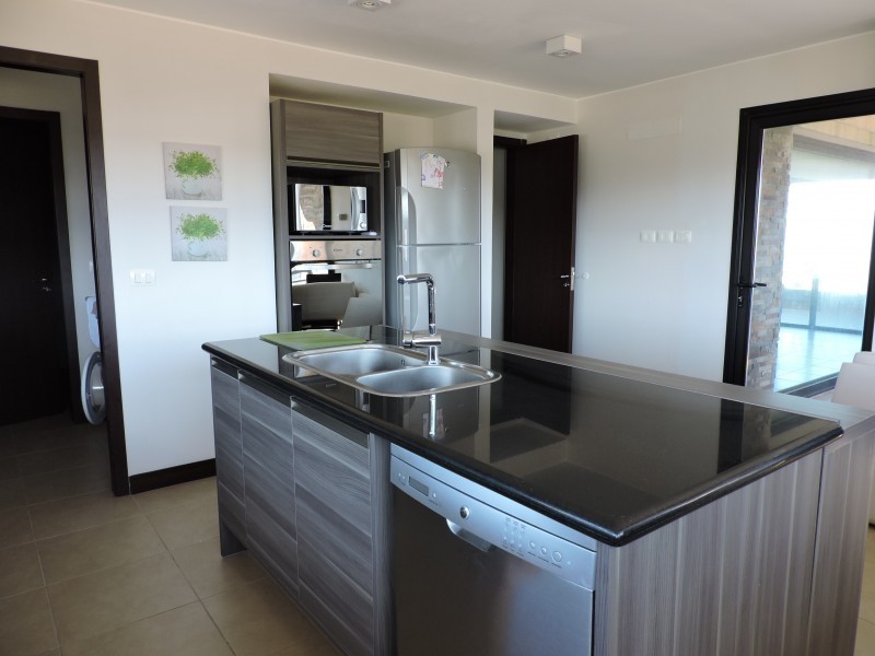 Departamento a la venta en Manantiales frente al mar