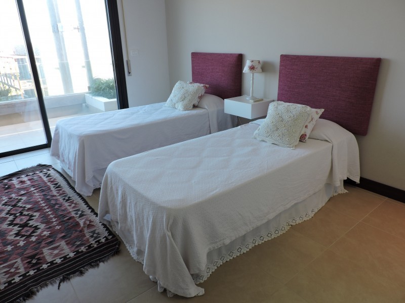 Departamento a la venta en Manantiales frente al mar