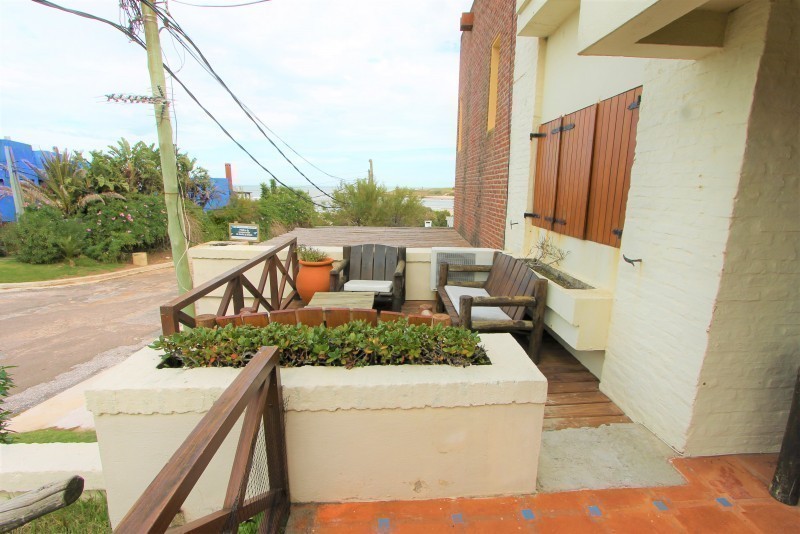 Departamento duplex en alquiler en zona de la desembocadura