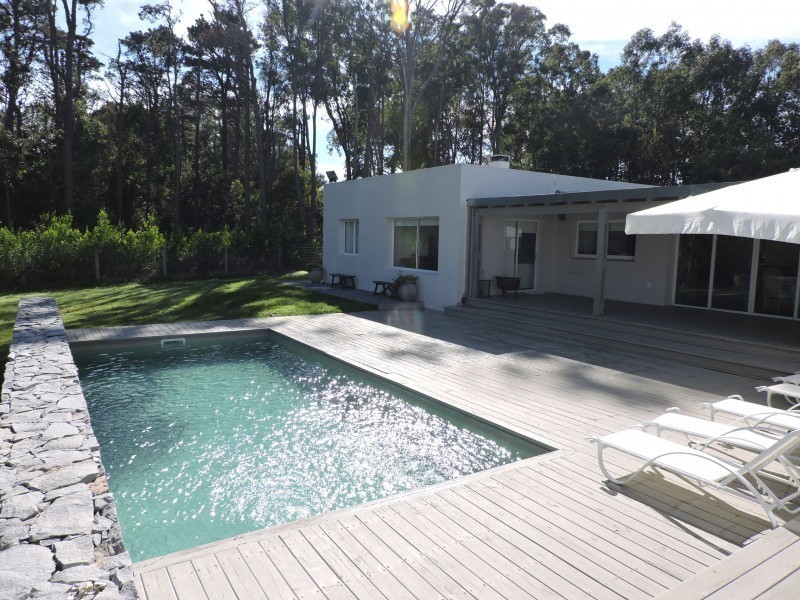 Casa en alquiler en Miramar Acres 